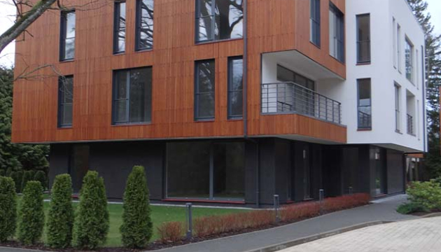 016-gallery-pine-wood-apartments.jpg