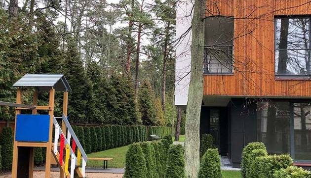 05-gallery-pine-wood-apartments.jpg