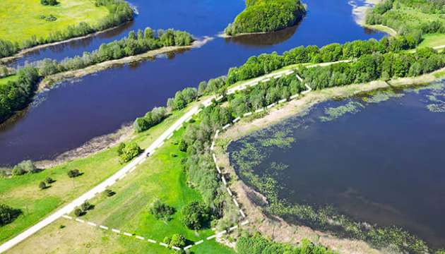 1_47ha-mezdu-dvuh-oz-pozdnakova-0017.jpg